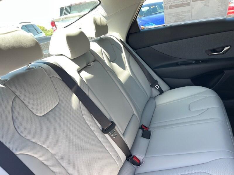 new 2025 Hyundai ELANTRA HEV car, priced at $31,914