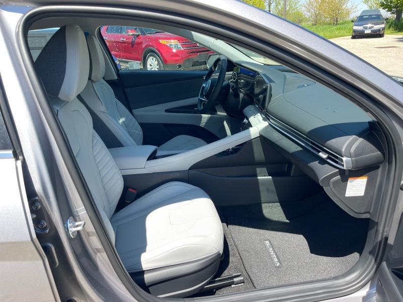 new 2025 Hyundai ELANTRA HEV car, priced at $31,914