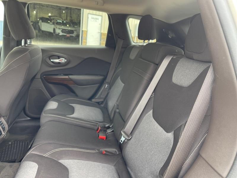 used 2014 Jeep Cherokee car, priced at $9,970