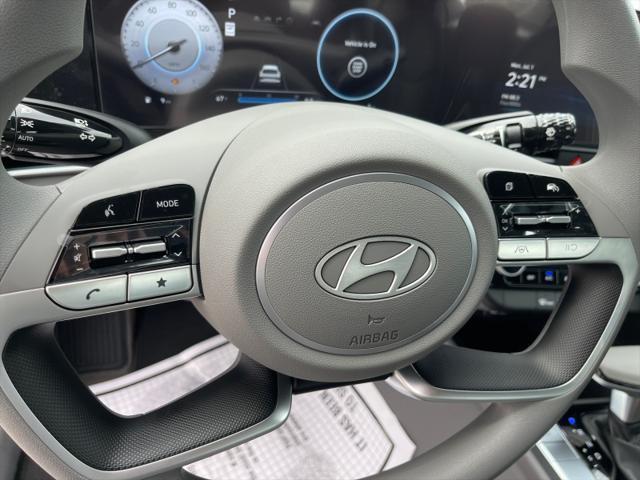 new 2024 Hyundai Elantra car, priced at $24,179