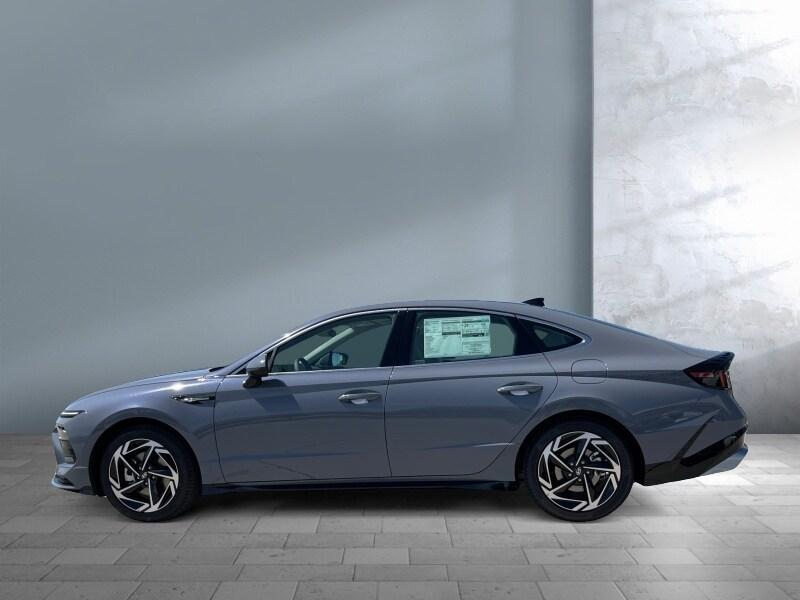 new 2025 Hyundai Sonata car, priced at $33,159