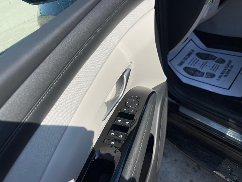 new 2025 Hyundai Tucson car, priced at $43,004
