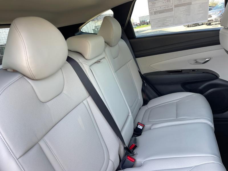 new 2025 Hyundai Tucson car, priced at $43,004