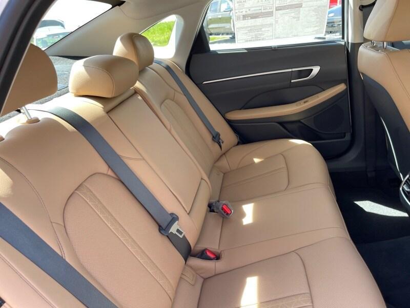 new 2025 Hyundai Sonata Hybrid car, priced at $40,359