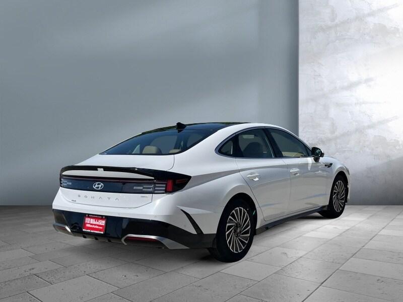 new 2025 Hyundai Sonata Hybrid car, priced at $40,359
