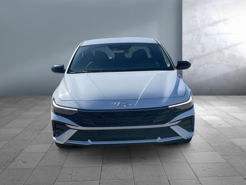 new 2025 Hyundai Elantra car, priced at $25,534