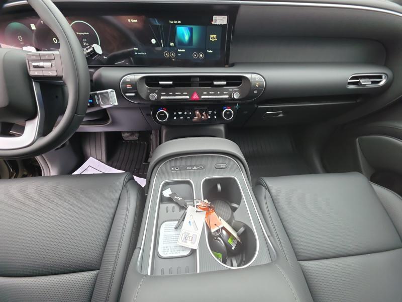 new 2026 Hyundai Palisade Hybrid car, priced at $60,794