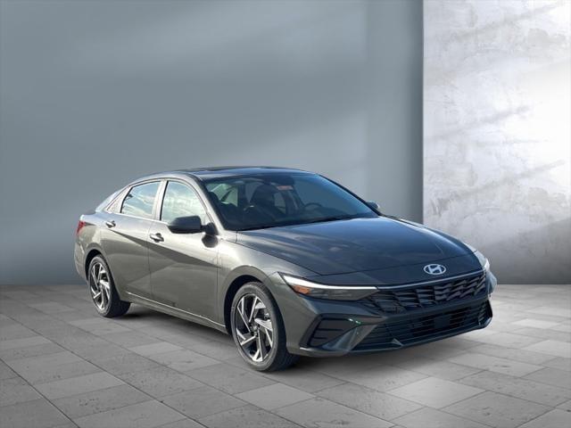 new 2024 Hyundai Elantra car, priced at $26,939