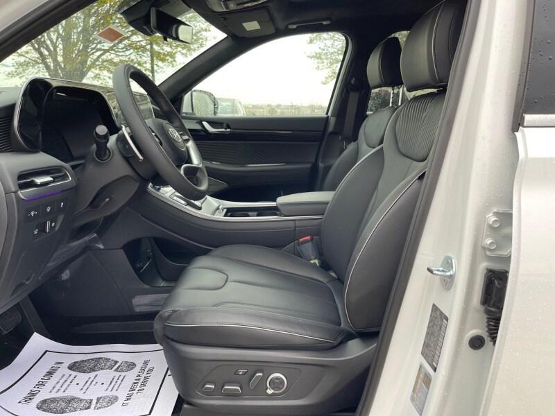 new 2025 Hyundai Palisade car, priced at $56,154