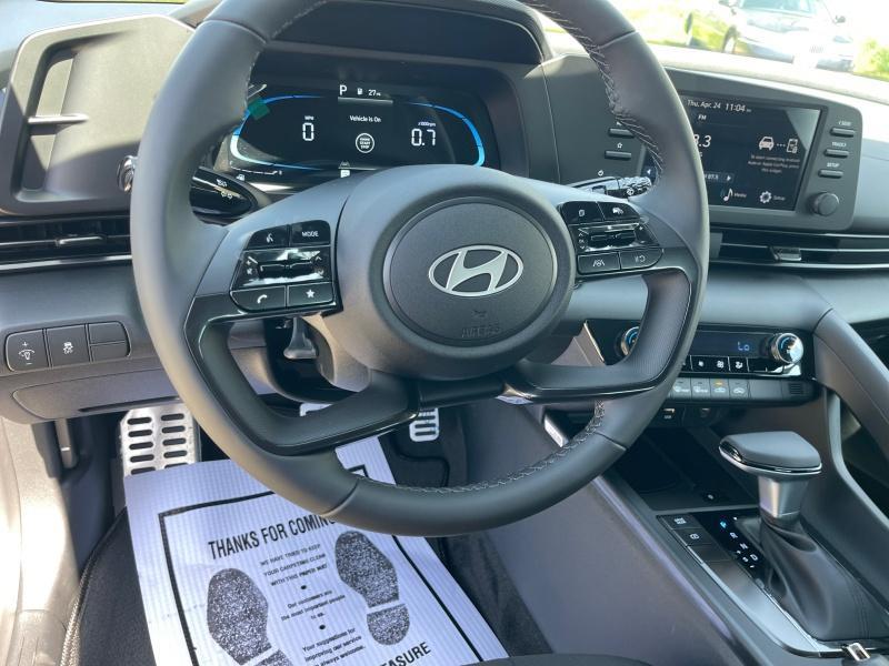 new 2025 Hyundai Elantra car, priced at $25,434