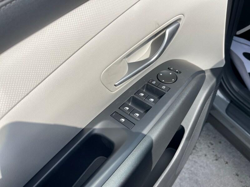 new 2025 Hyundai Tucson car, priced at $34,619