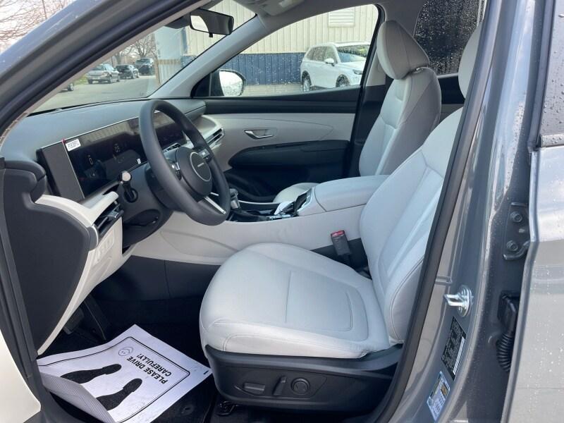 new 2025 Hyundai Tucson car, priced at $34,619