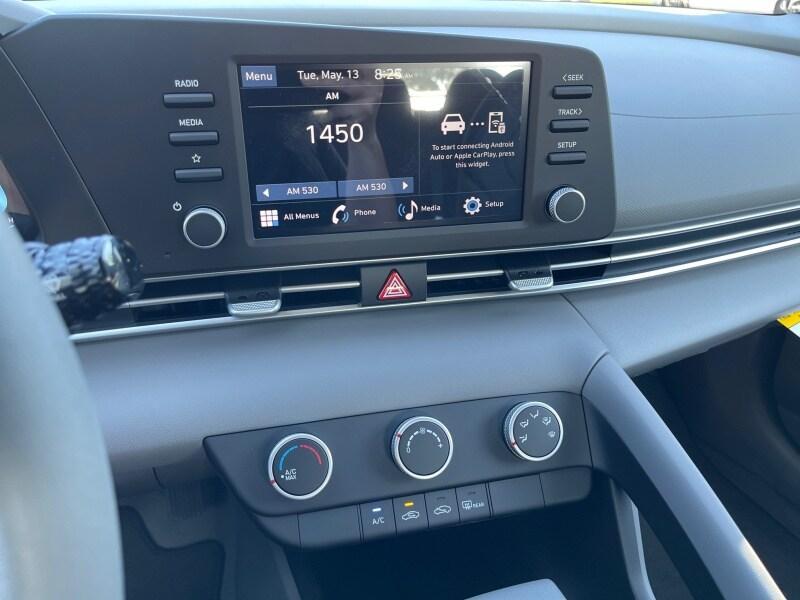 new 2025 Hyundai Elantra car, priced at $24,339