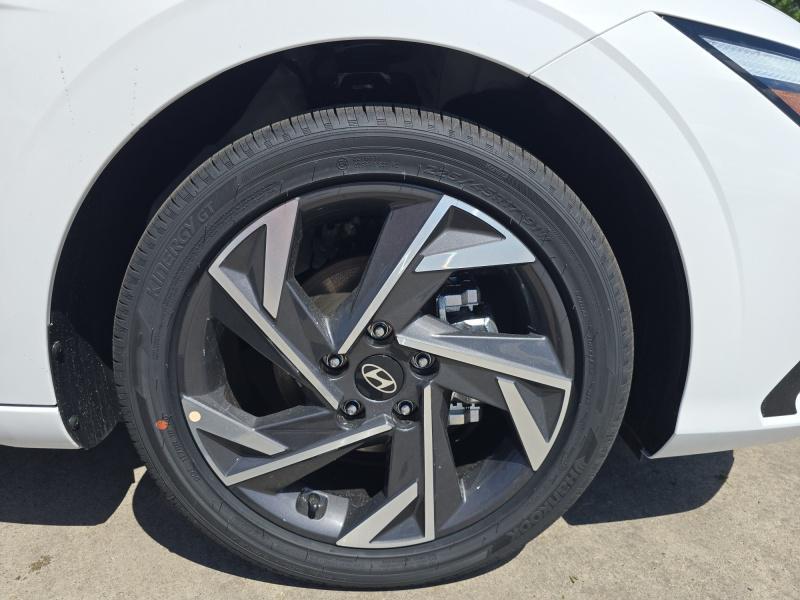new 2025 Hyundai ELANTRA HEV car, priced at $30,909