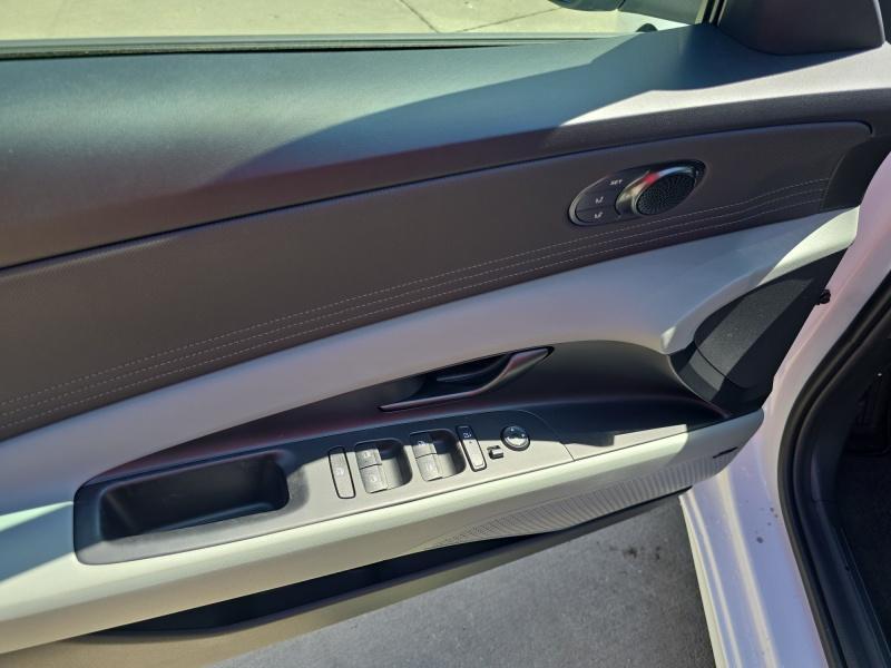 new 2025 Hyundai ELANTRA HEV car, priced at $32,409