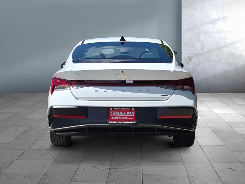 new 2025 Hyundai ELANTRA HEV car, priced at $30,909