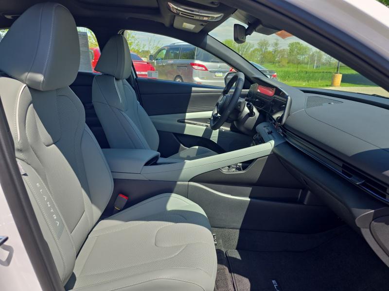 new 2025 Hyundai ELANTRA HEV car, priced at $30,909