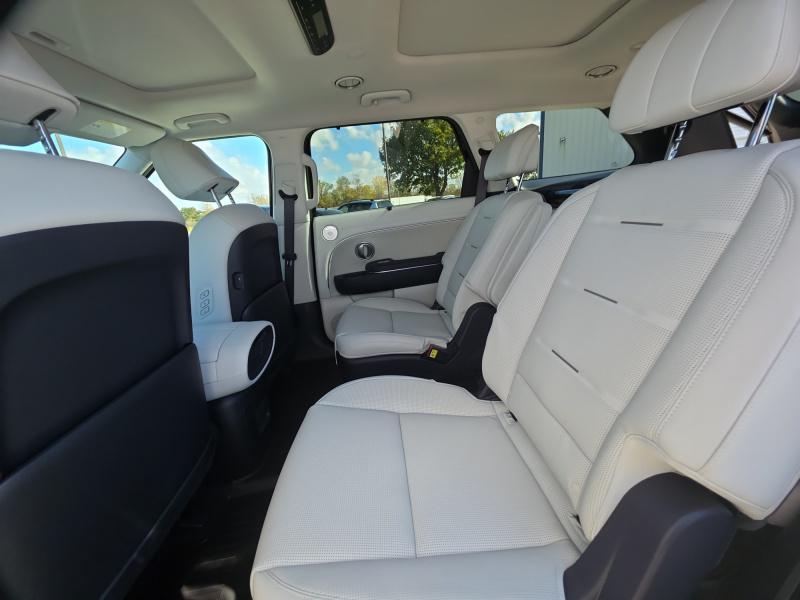 new 2026 Hyundai Palisade Hybrid car, priced at $61,294