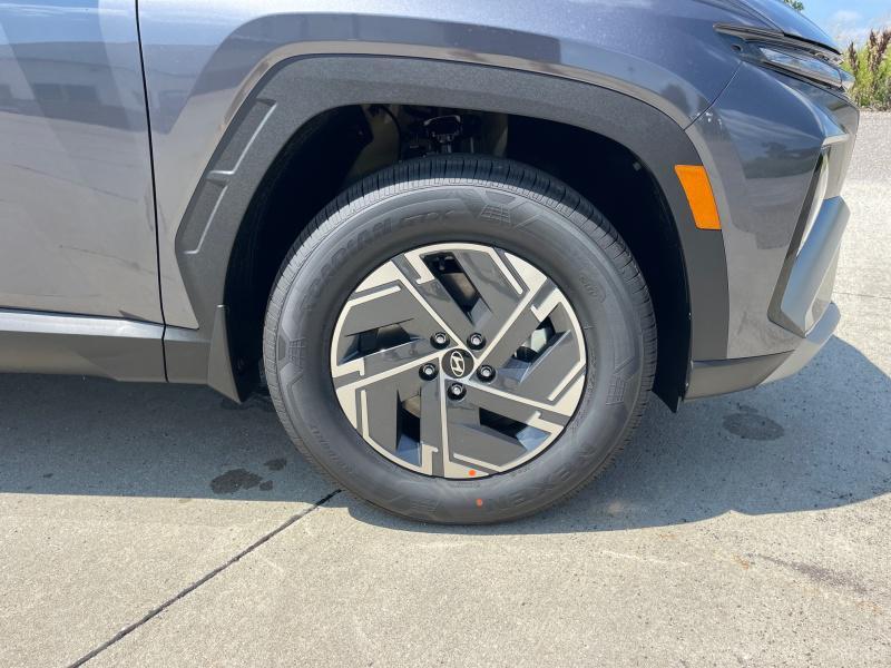 new 2025 Hyundai TUCSON Hybrid car, priced at $34,049