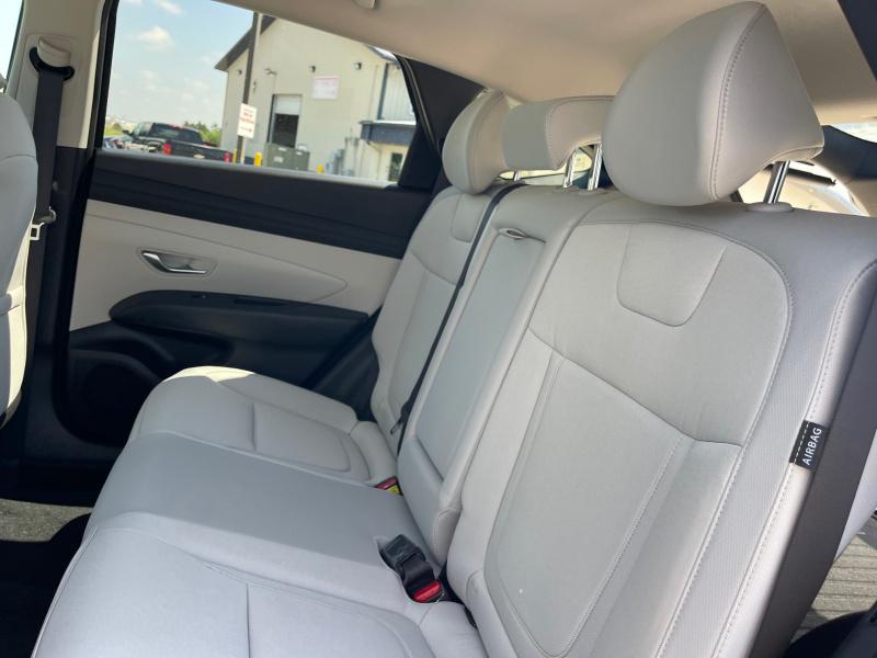 new 2025 Hyundai TUCSON Hybrid car, priced at $34,049
