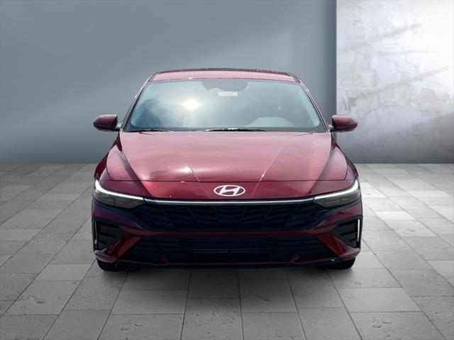 new 2024 Hyundai Elantra car, priced at $23,634