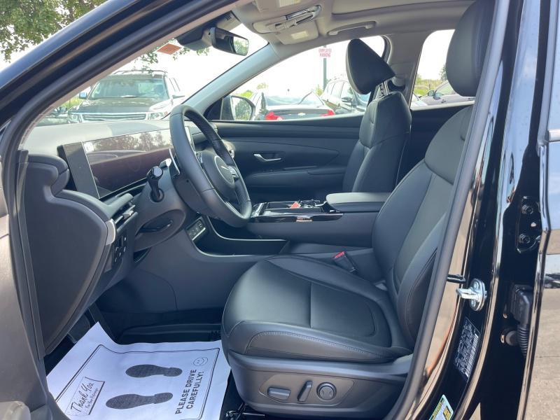 new 2025 Hyundai TUCSON Hybrid car, priced at $37,129
