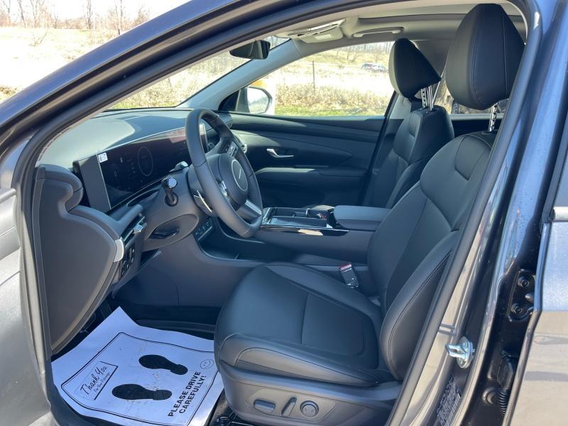 new 2025 Hyundai TUCSON Hybrid car, priced at $38,749