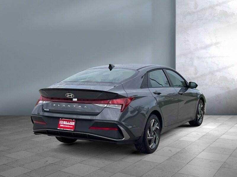 new 2025 Hyundai Elantra car, priced at $25,409