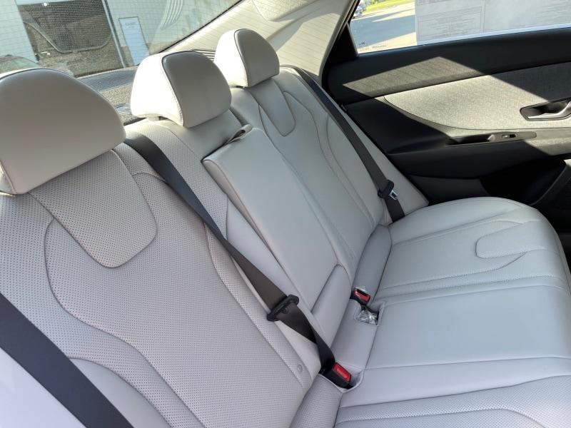 new 2025 Hyundai ELANTRA HEV car, priced at $32,014