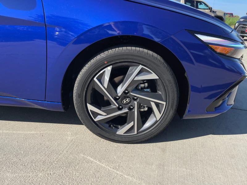 new 2025 Hyundai ELANTRA HEV car, priced at $30,514