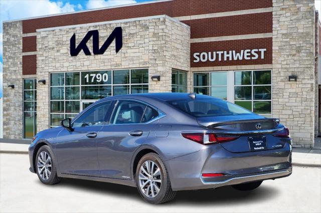 used 2019 Lexus ES 300h car, priced at $22,995