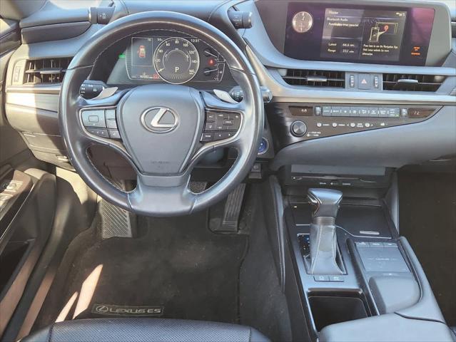 used 2019 Lexus ES 300h car, priced at $22,995