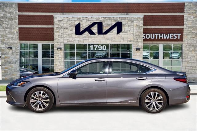 used 2019 Lexus ES 300h car, priced at $22,995