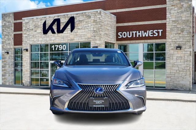 used 2019 Lexus ES 300h car, priced at $22,995