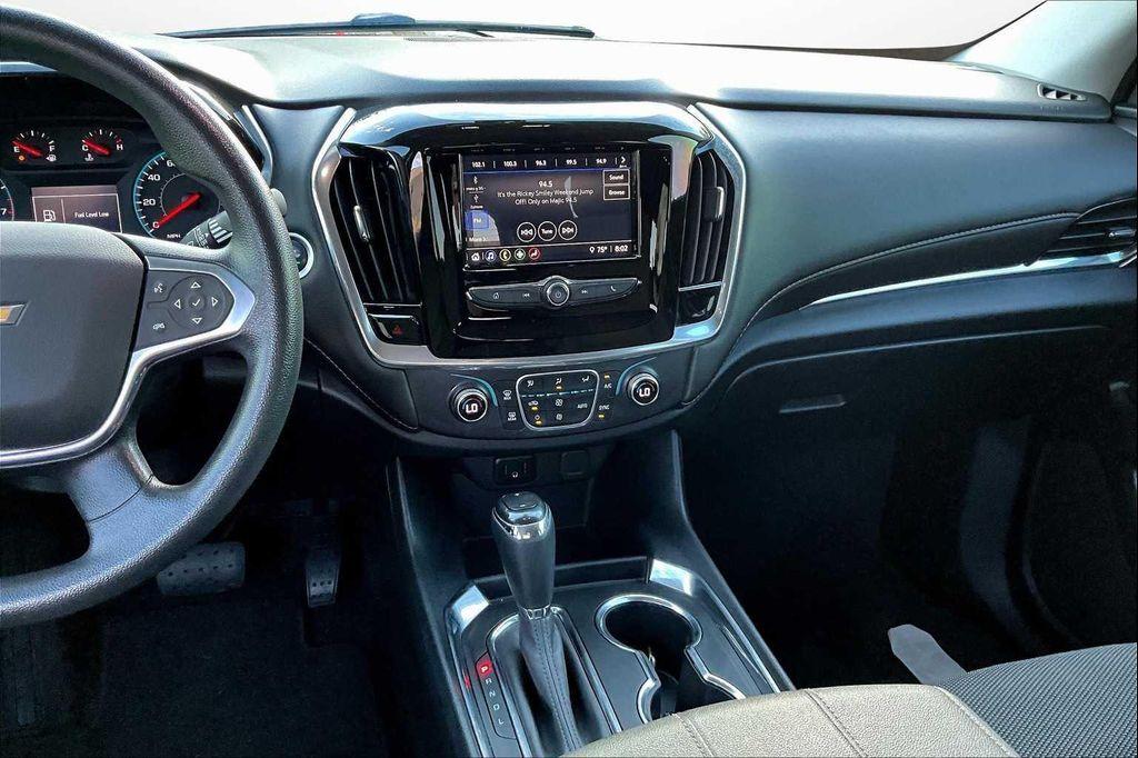 used 2020 Chevrolet Traverse car, priced at $15,999