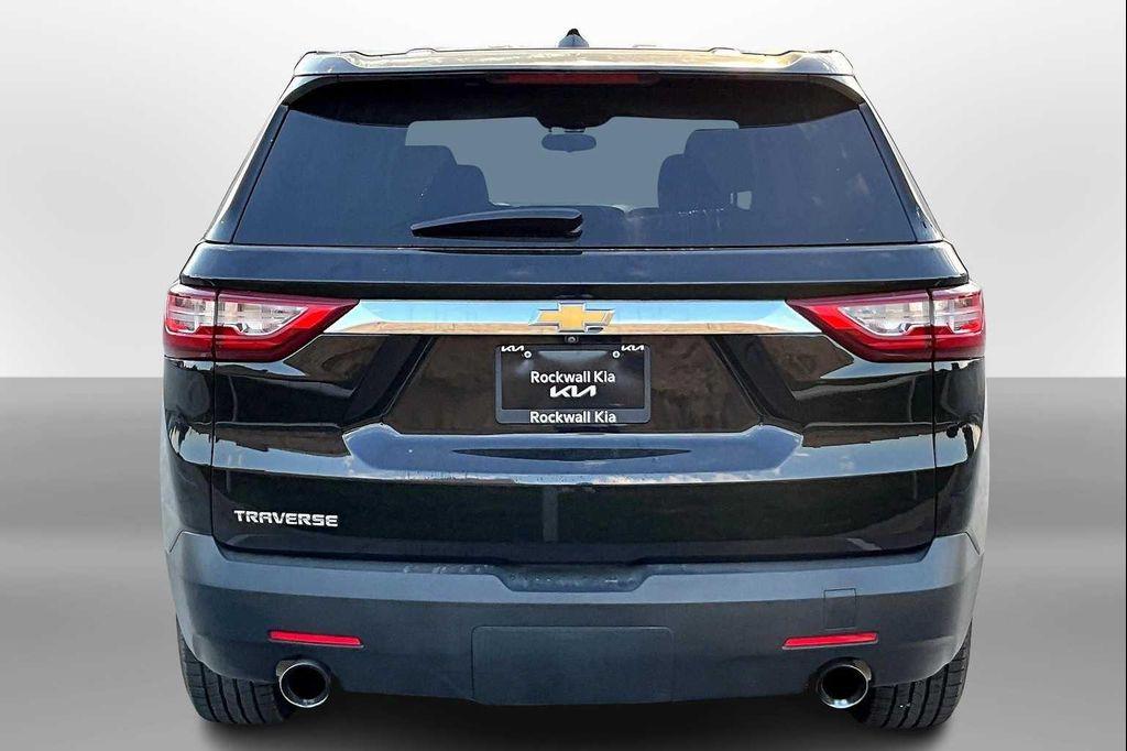 used 2020 Chevrolet Traverse car, priced at $15,999