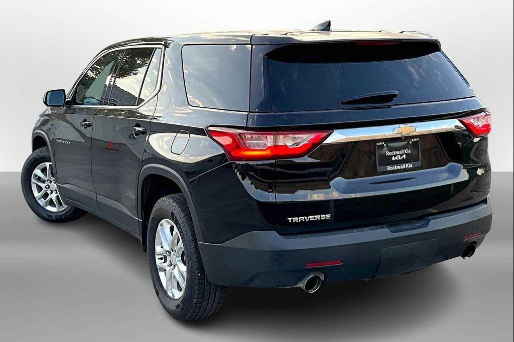 used 2020 Chevrolet Traverse car, priced at $15,999