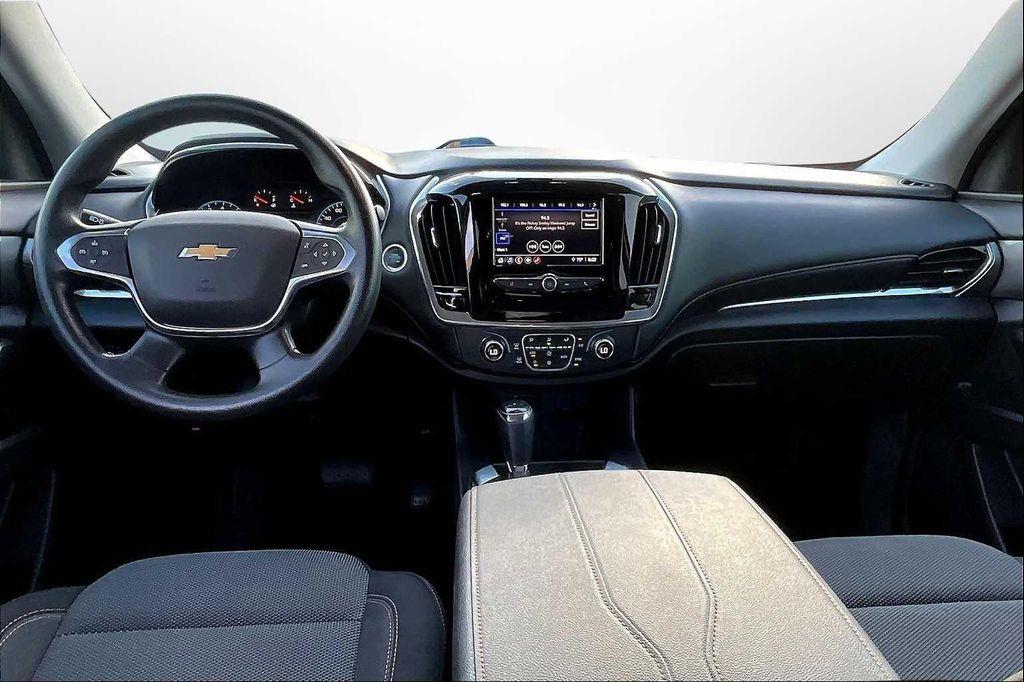used 2020 Chevrolet Traverse car, priced at $15,999