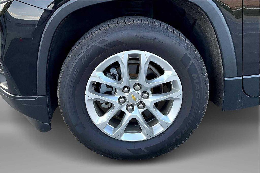 used 2020 Chevrolet Traverse car, priced at $15,999