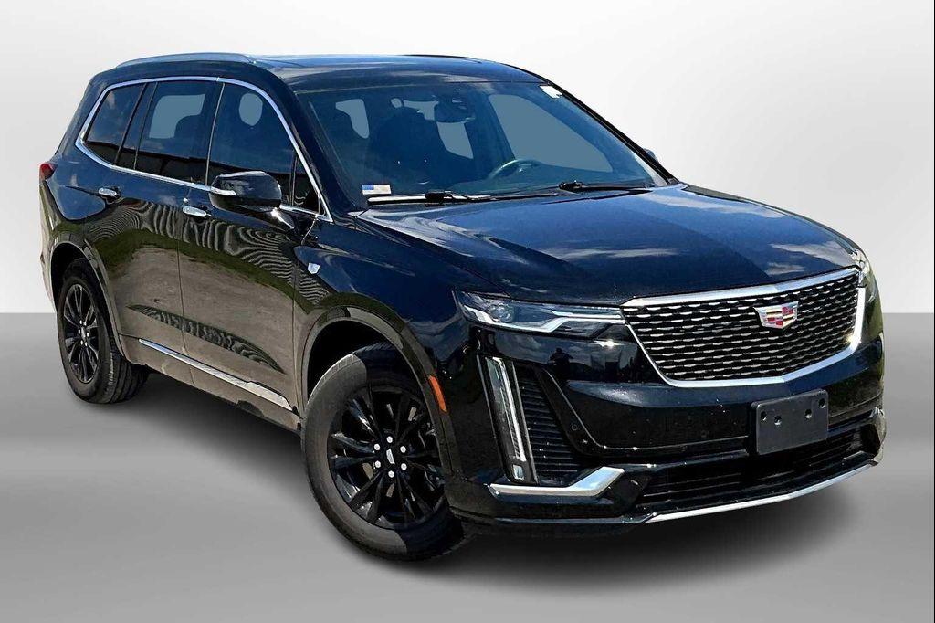 used 2023 Cadillac XT6 car, priced at $30,991