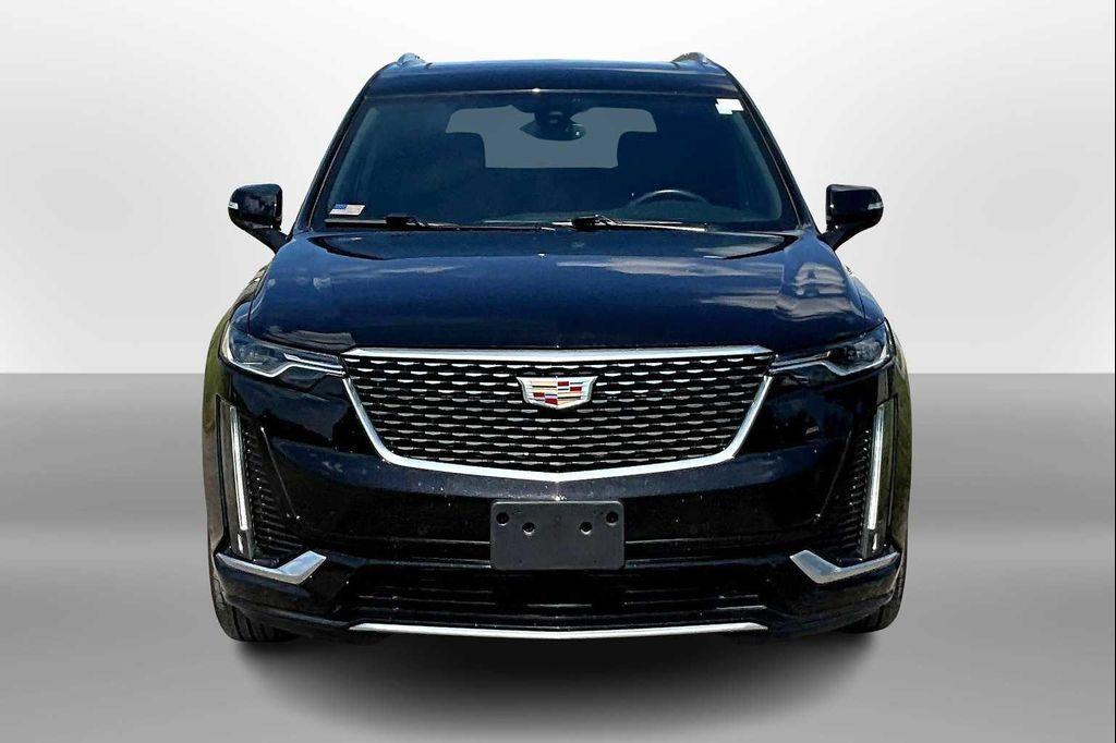 used 2023 Cadillac XT6 car, priced at $30,991