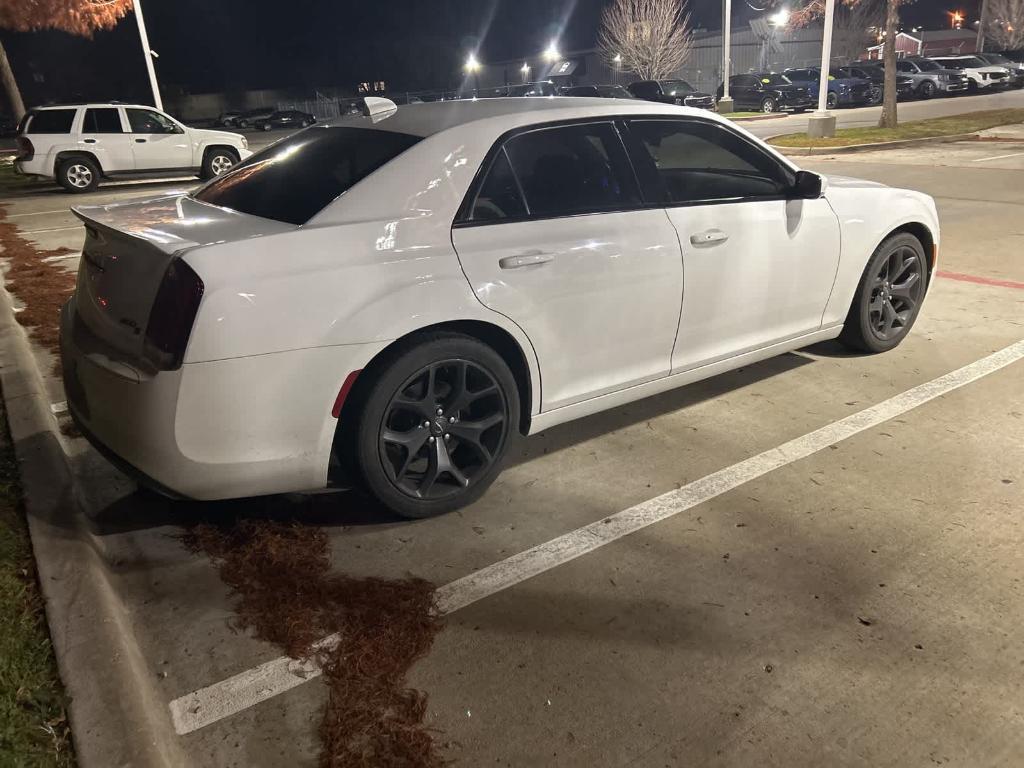 used 2021 Chrysler 300 car, priced at $21,991