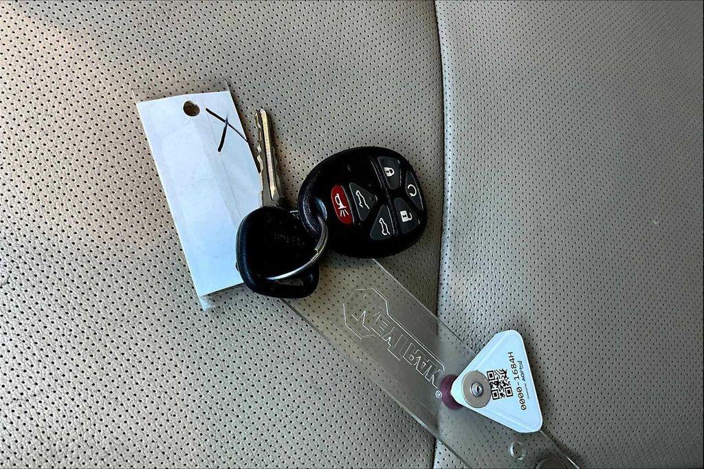 used 2014 GMC Yukon car, priced at $13,593