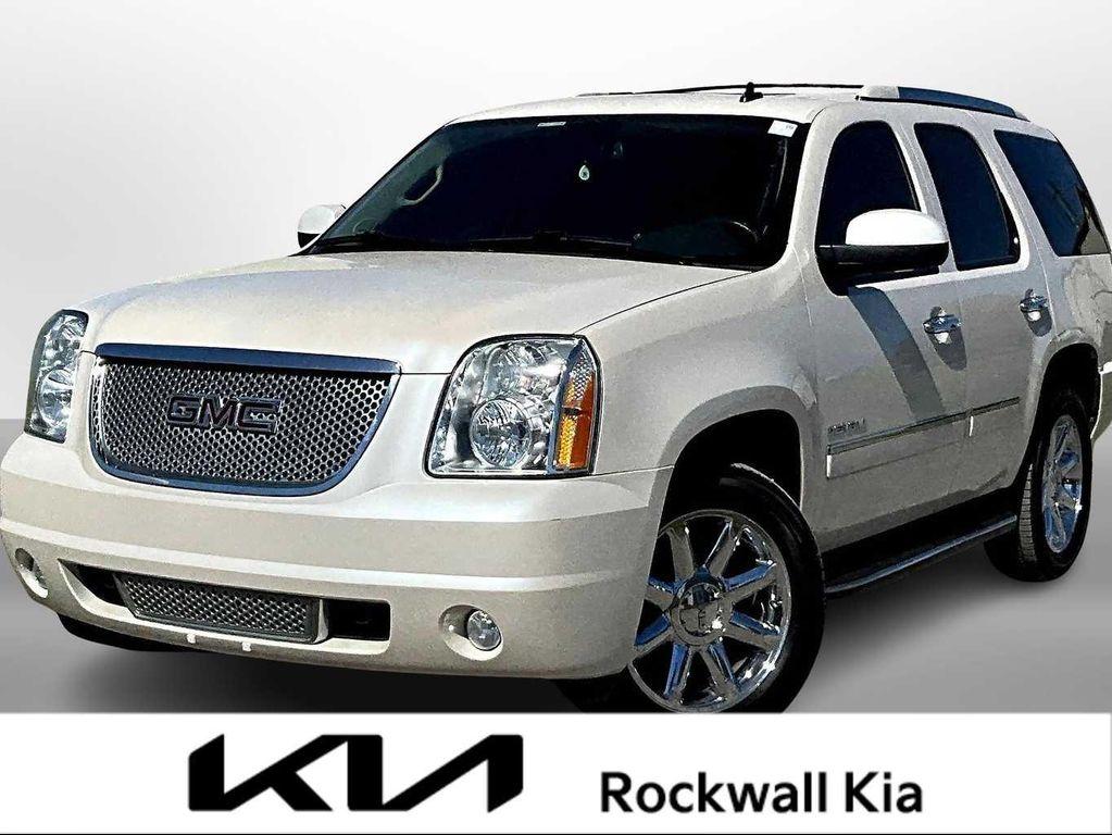 used 2014 GMC Yukon car, priced at $13,593