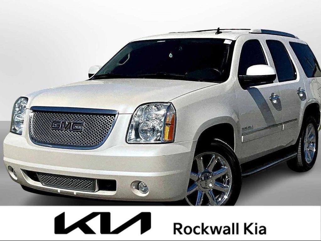 used 2014 GMC Yukon car, priced at $10,999
