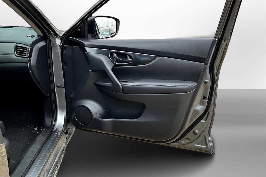 used 2020 Nissan Rogue car, priced at $14,991