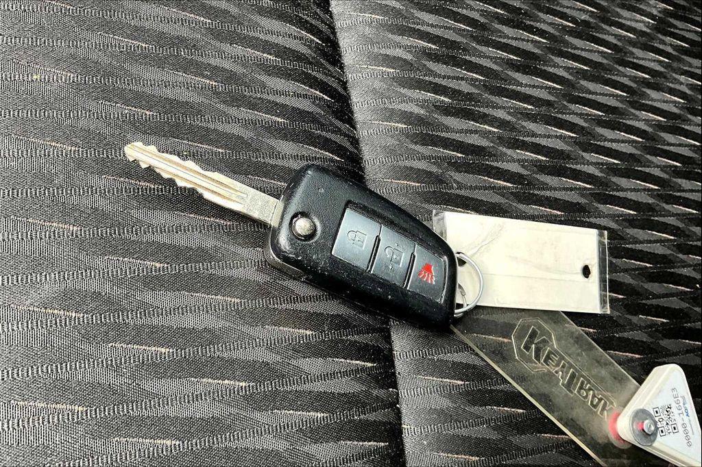 used 2020 Nissan Rogue car, priced at $14,991