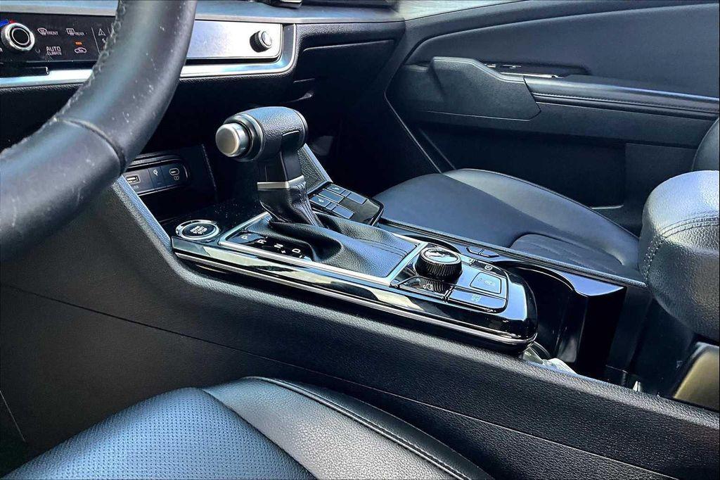 used 2024 Kia Sportage car, priced at $27,250