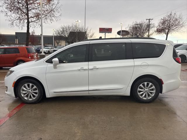 used 2017 Chrysler Pacifica car, priced at $10,991