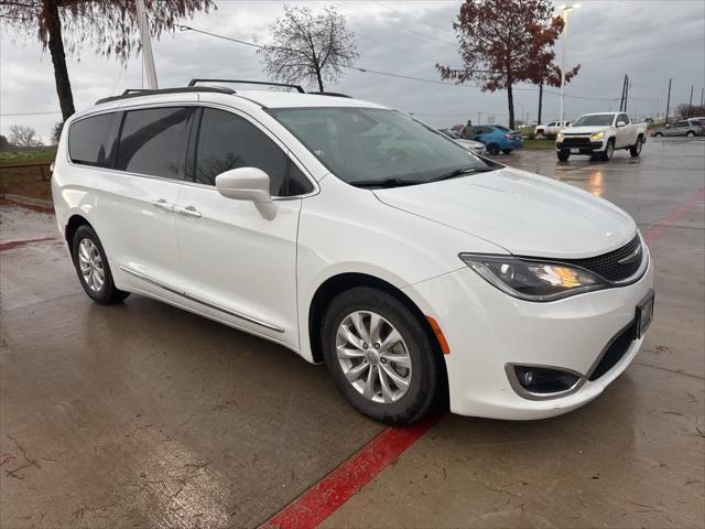 used 2017 Chrysler Pacifica car, priced at $10,991